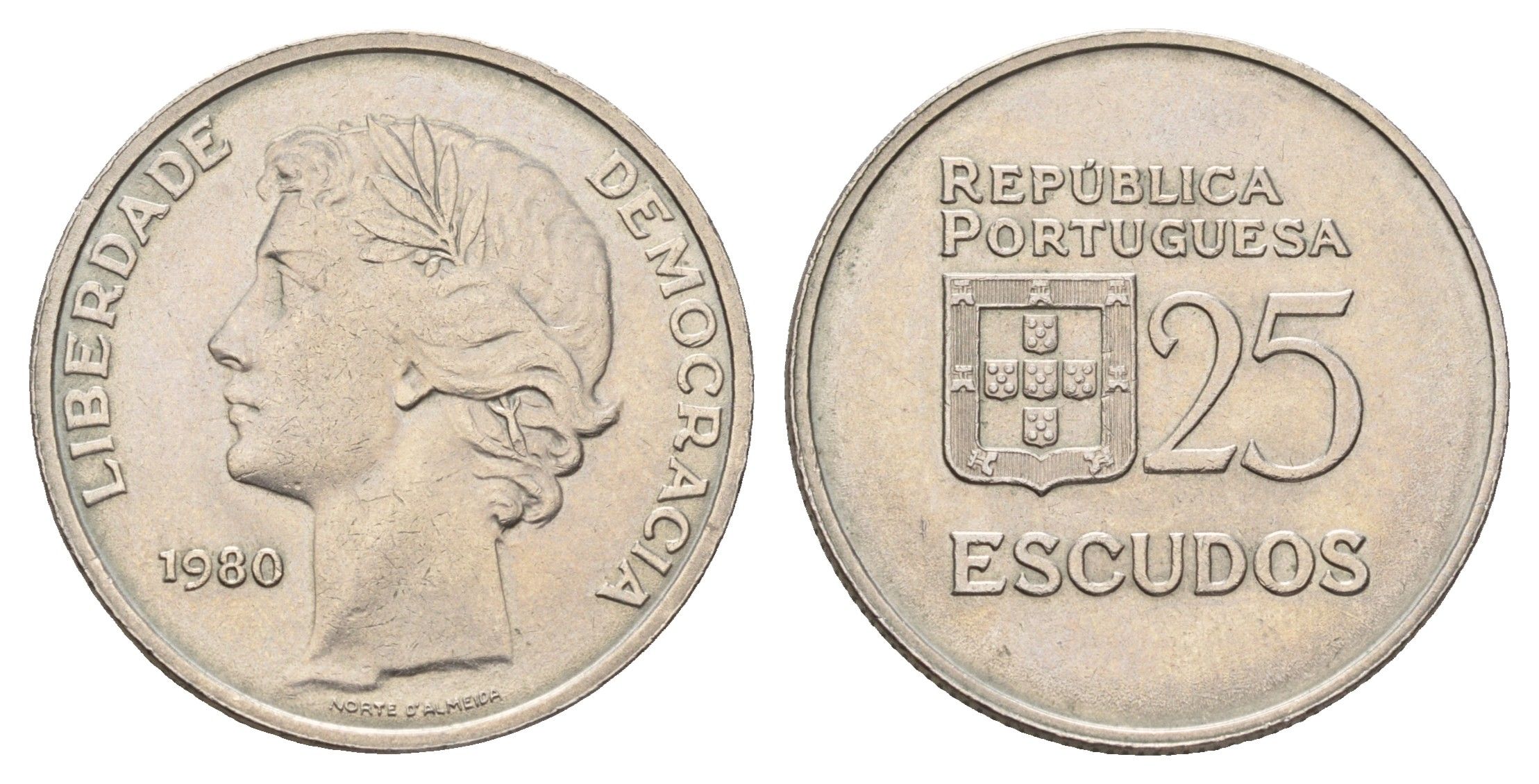 Португалия 25 эскудо 1980 KM 607a медно-никель UNC 4678-1051