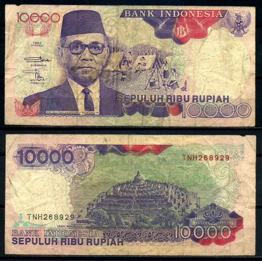 Индонезия 10000 рупий 1992/1996 Sri Sultan Hamengku Buwono IX, girl scouts Pick 131e бумага 8621-20-3-1