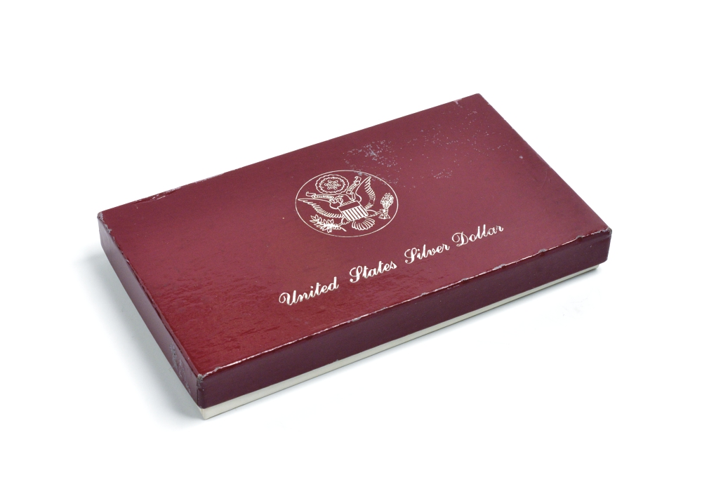 США 1 доллар 1983 XXII Олимпийские игры в Лос-Анжелесе, дискобол, S, в оригинальной коробке KM 209 серебро PROOF 00-00