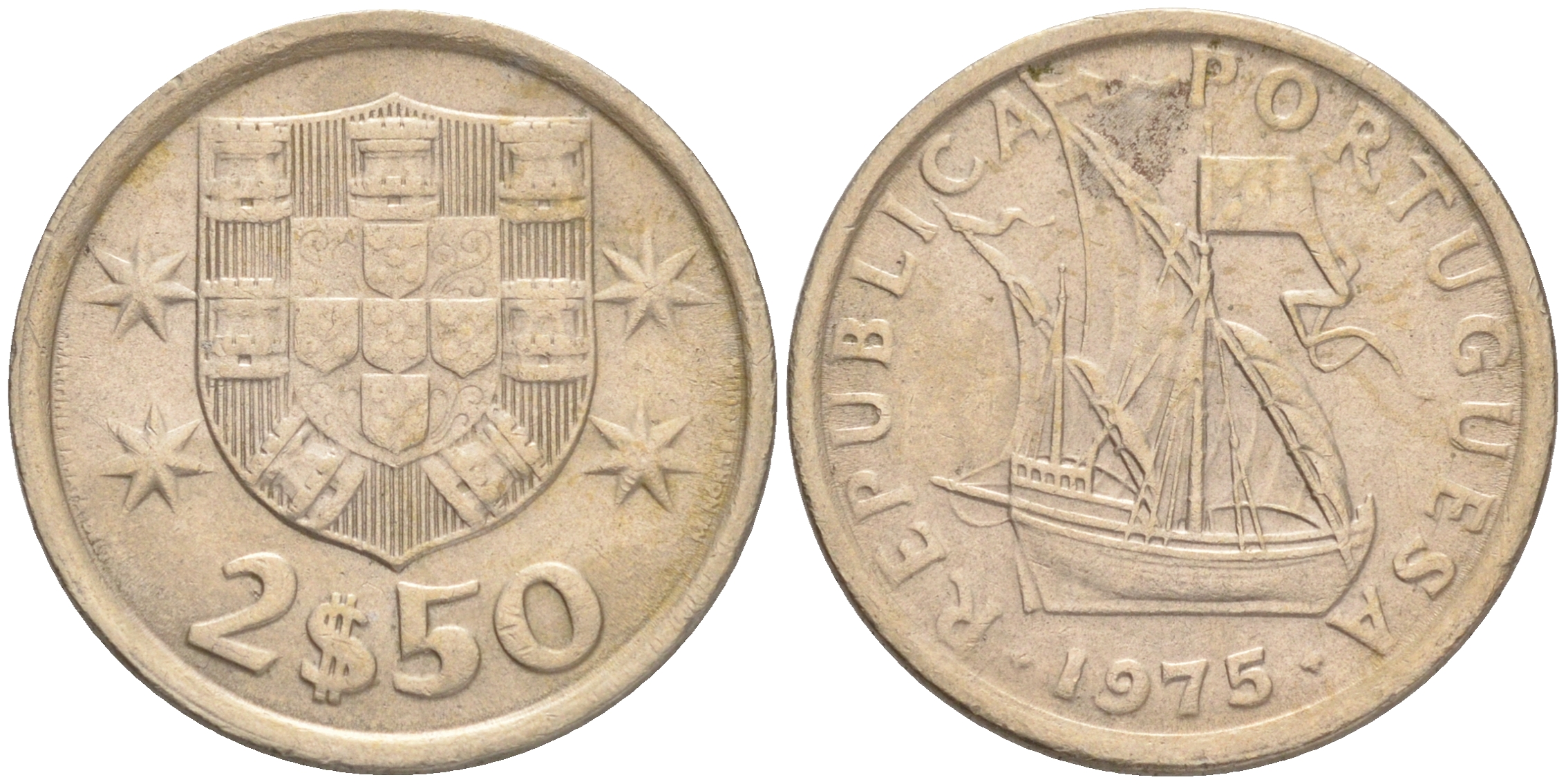 ПОРТУГАЛИЯ 2,5 ЭСКУДО 1975 ПАРУСНИК KM 590 медно-никель 75-1619