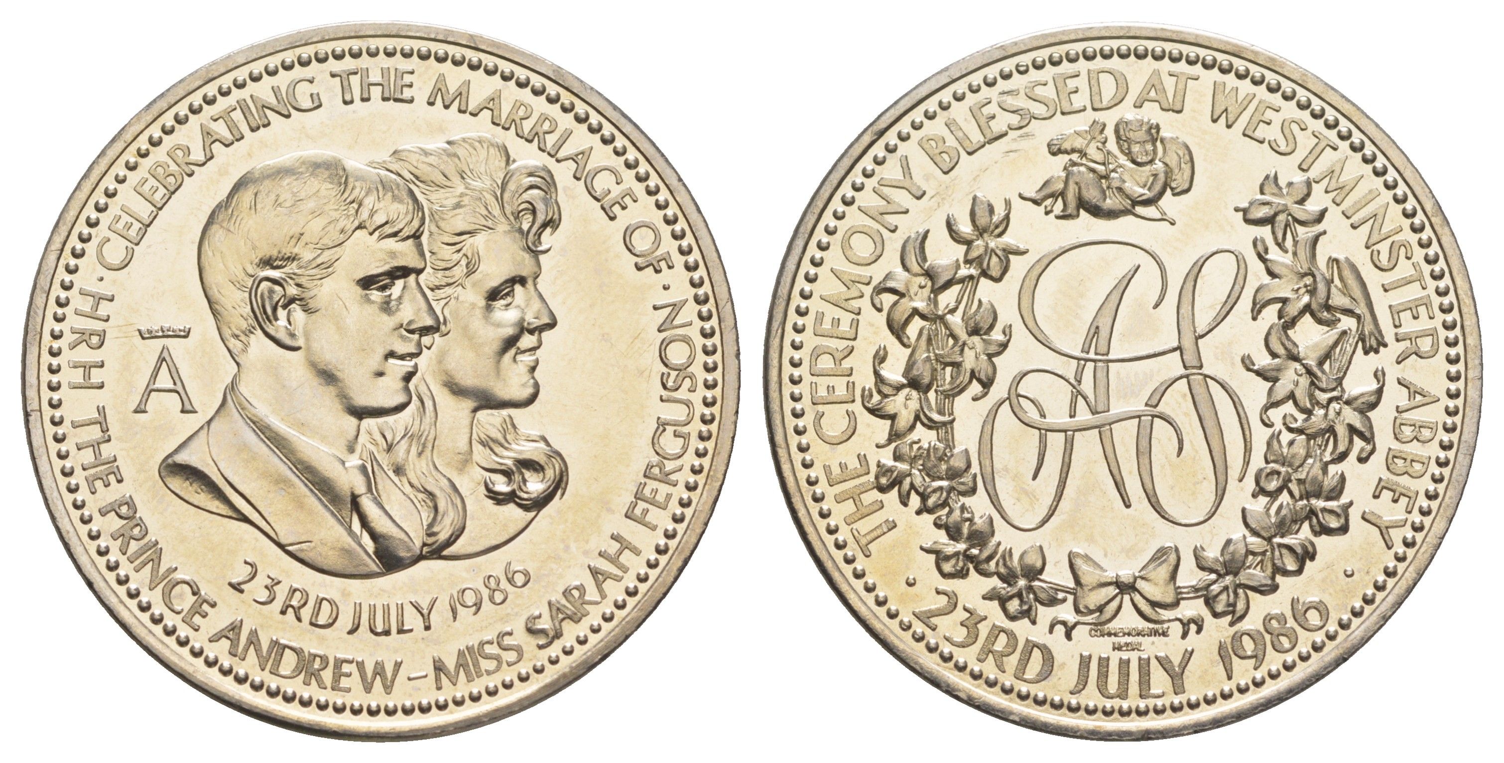 Великобритания медаль "Свадьба принца Эндрю и Сары Фергюсон" 1986 диаметр 39 мм, вес 28 гр никель UNC 633-723