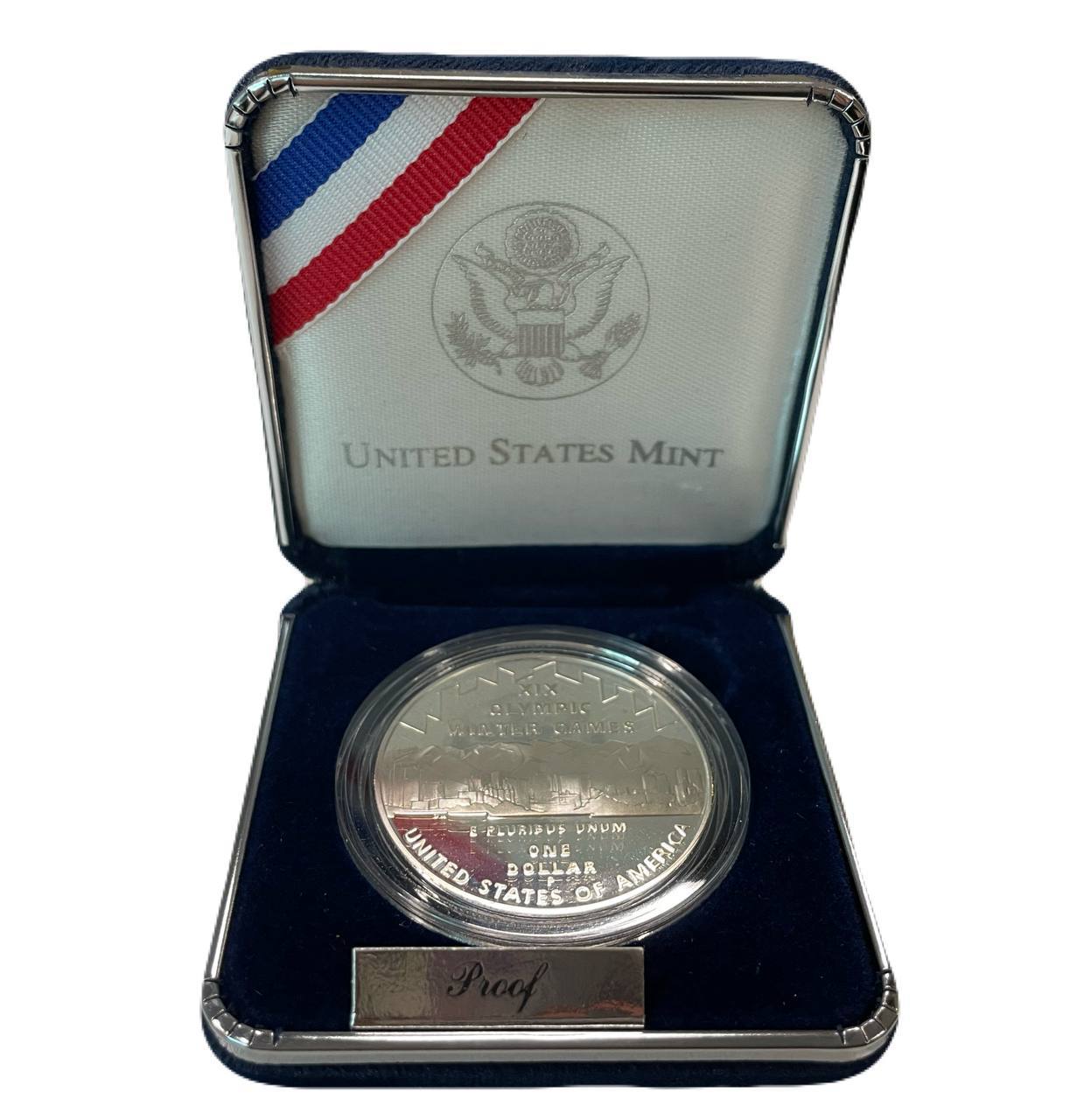 США 1 доллар 2002 P, XIX зимние Олимпийские Игры, Солт-Лейк-Сити 2002, в оригинальной коробке KM 336 серебро PROOF 3-6-2-06