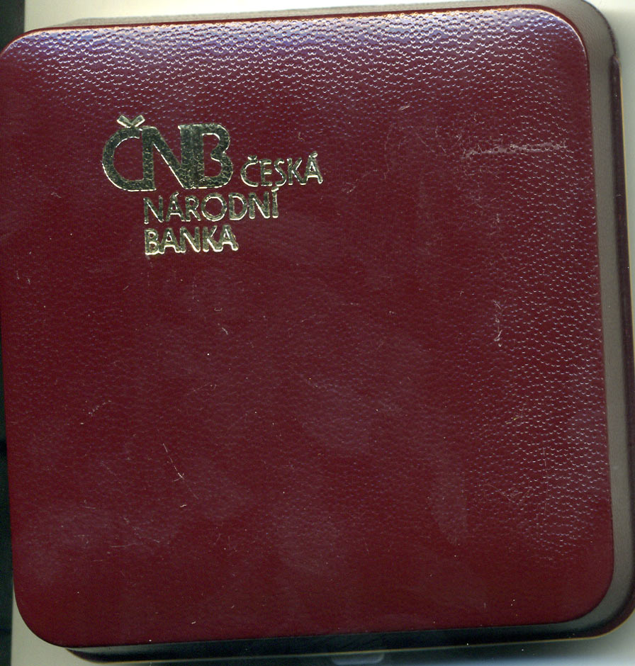 Чешская Республика 2000 крон 2002 Костел, ренессанс, в оригинальной коробке KM 61 золото PROOF 00-000-00