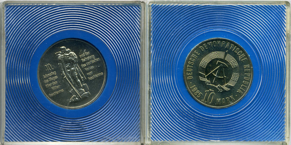ГДР 10 МАРОК 1985 А, 40 ЛЕТ ПОБЕДЫ НАД ФАШИЗМОМ, В ОРИГИНАЛЬНОЙ УПАКОВКЕ KM 106 медь никель цинк UNC 5-3-62-07