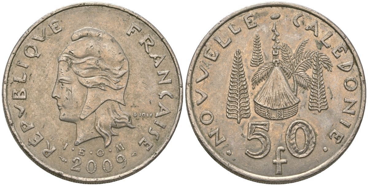 Французская Новая Каледония 50 франков 2009 хижина среди сосен и пальм, (IEOM) KM 13a, Schoen 15a, Lec 128i медно-никель 115-936