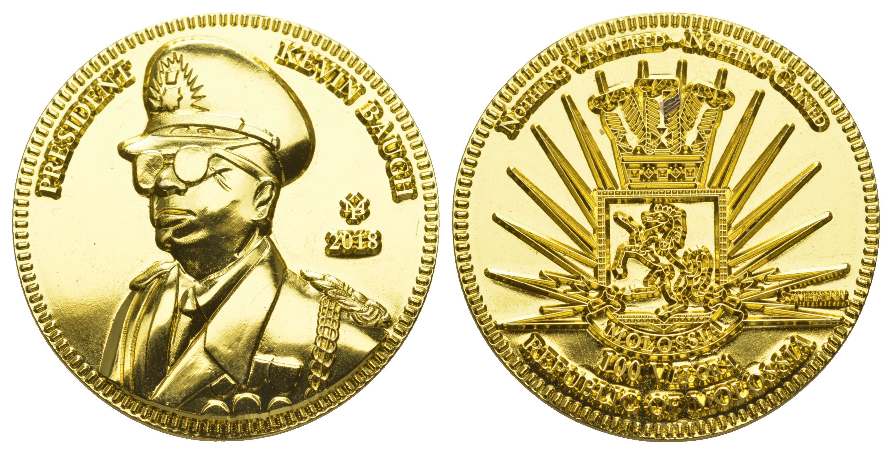 Молоссия (США) 100 волора 2018 серия президенты Молоссии - Президент Кевин Бо, выпуск одобрен Кевином Бо, Дизайн правительства — Массимо Пасторелли, Монетный двор: Монета MP, Каракас — Венесуэла цинк плакированный золотом BU 1520-642