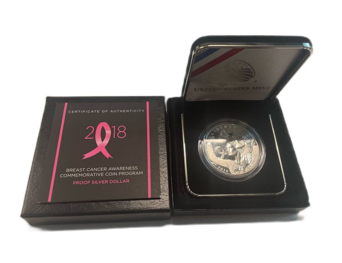 США 1 доллар 2018 P, Осведомленность о раке груди, в оригинальной коробке, с сертификатом KM 681 серебро PROOF 8-2-02-10