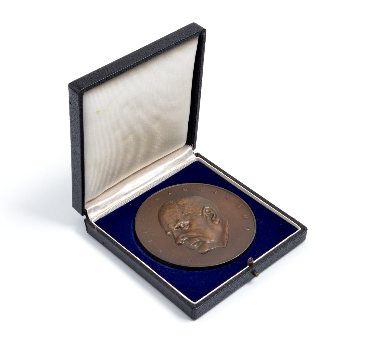 Германия медаль ND Ульрих Хаберланд, основатель Bayer AG, футбол, в родной коробочке, 80 мм, 230 гр бронза UNC 4-3-5-32