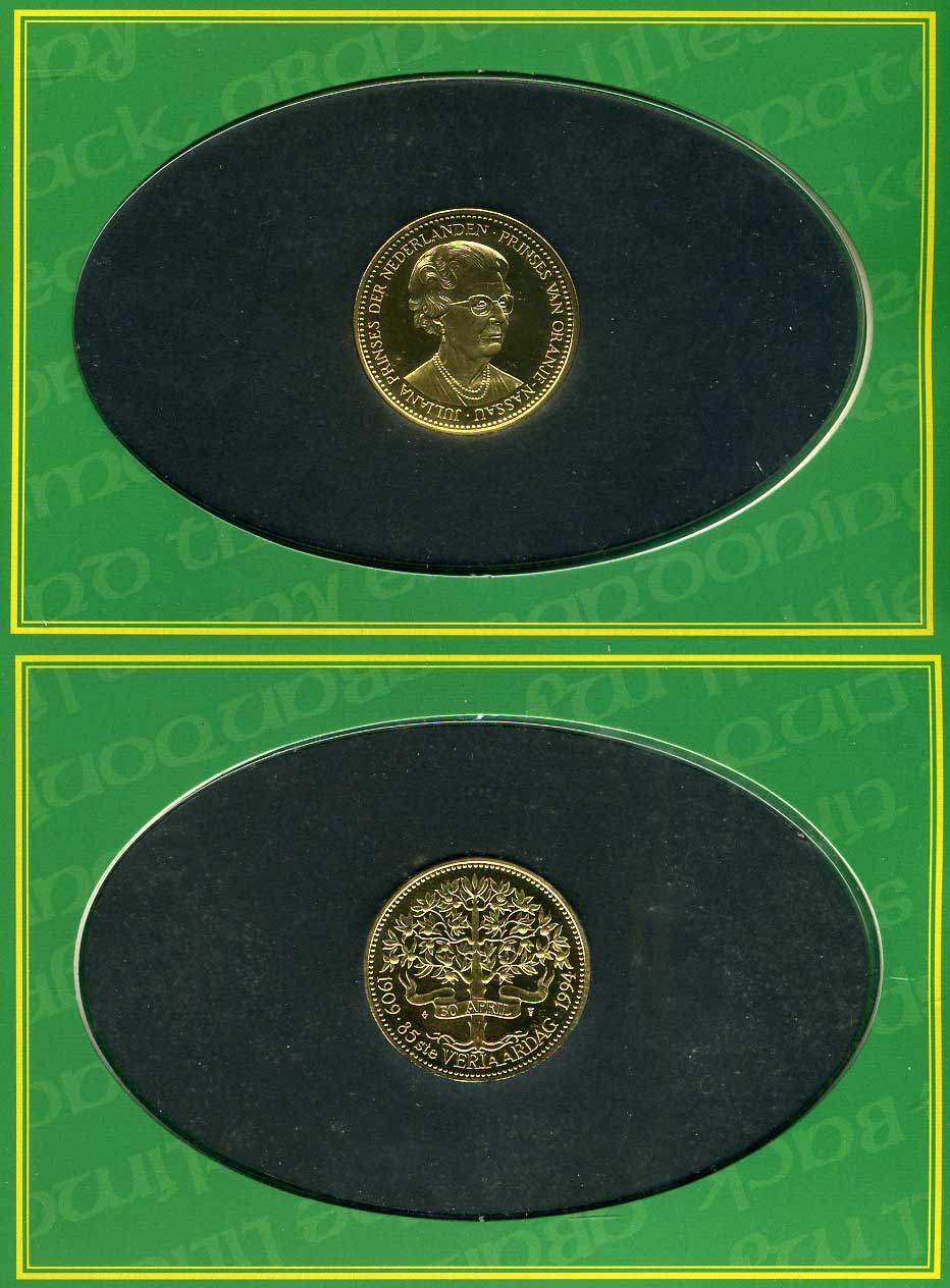 Нидерланды медаль 1979 85 лет королеве Юлиане, 38 мм бронза PROOF 1-4-2-36