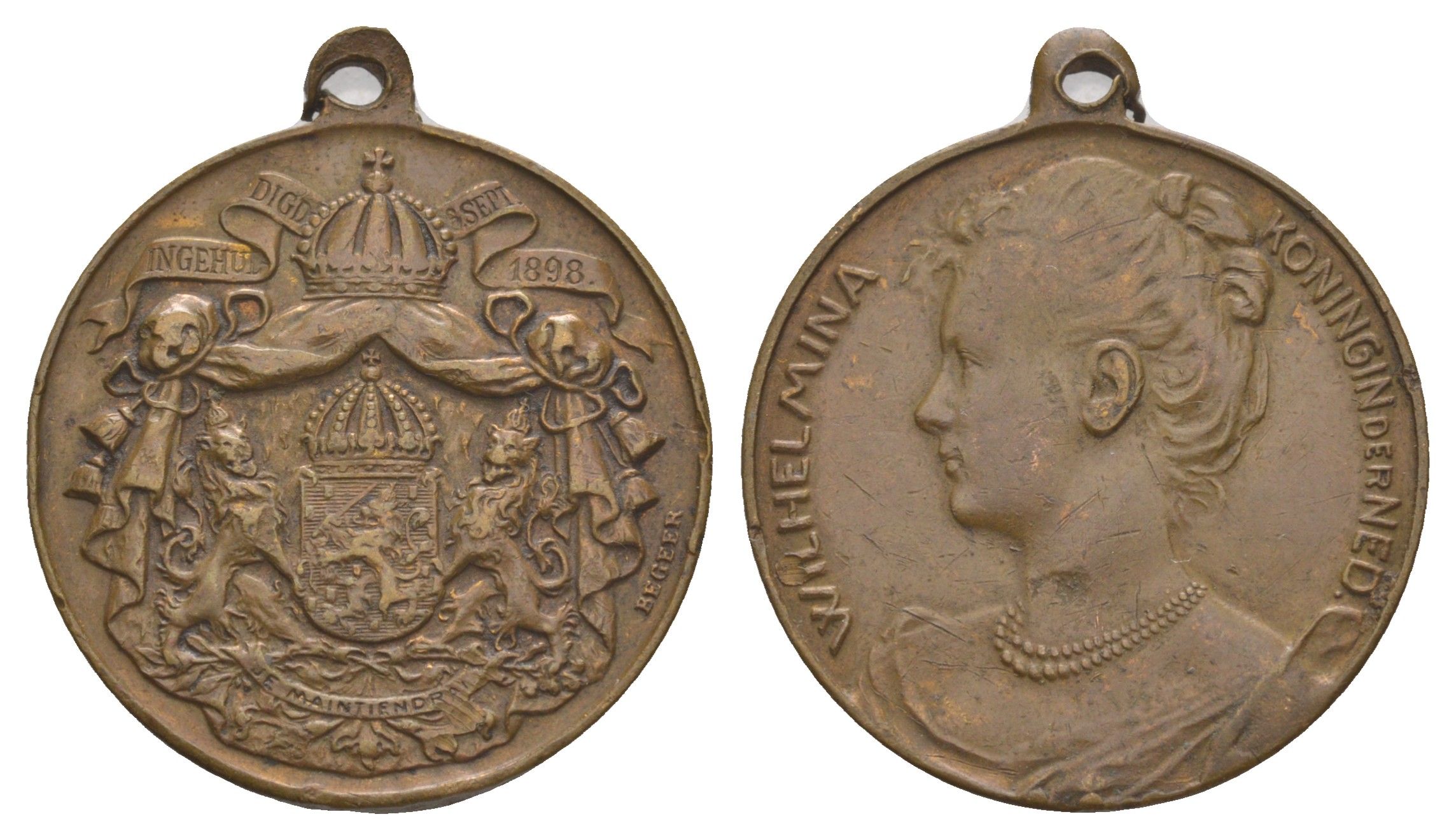 Нидерланды медаль "Коронация Вильгельмины" 1898 Коронация Вильгельмины 6 сентября 1898 года на престол Нидерландов, диаметр 29 мм, вес 11,25 гр  бронза    4127-824
