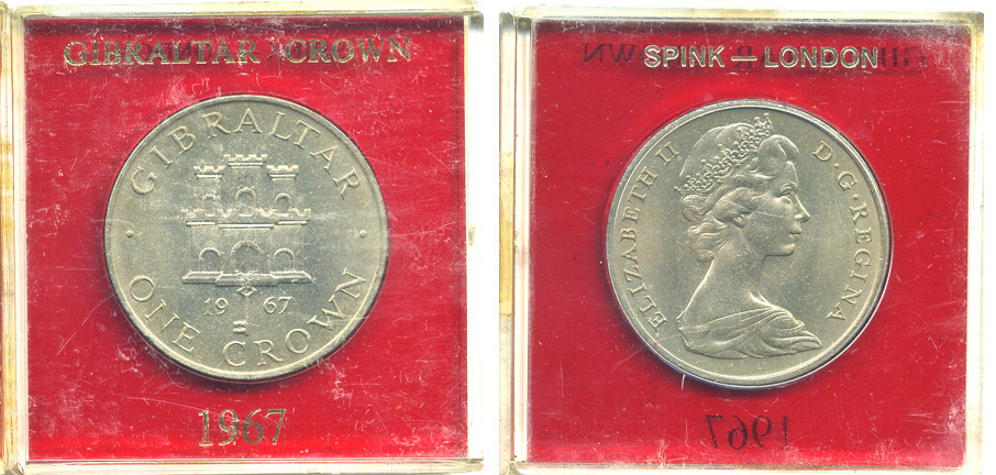 Гибралтар 1 крона 1967 Елизавета II (1952-2022), старый замок, в оригинальной пластиковой коробке, первый год чекана KM 4 медно-никель UNC 6-6-1-9