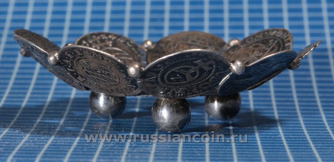 Германия вазочка из 10 монет 17-18 веков на ножках серебро 2-4-2-43