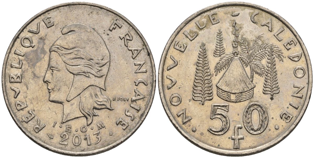 Французская Новая Каледония 50 франков 2013 хижина среди сосен и пальм, (IEOM) KM 13a, Schoen 15a, Lec 128i медно-никель 4111-1044