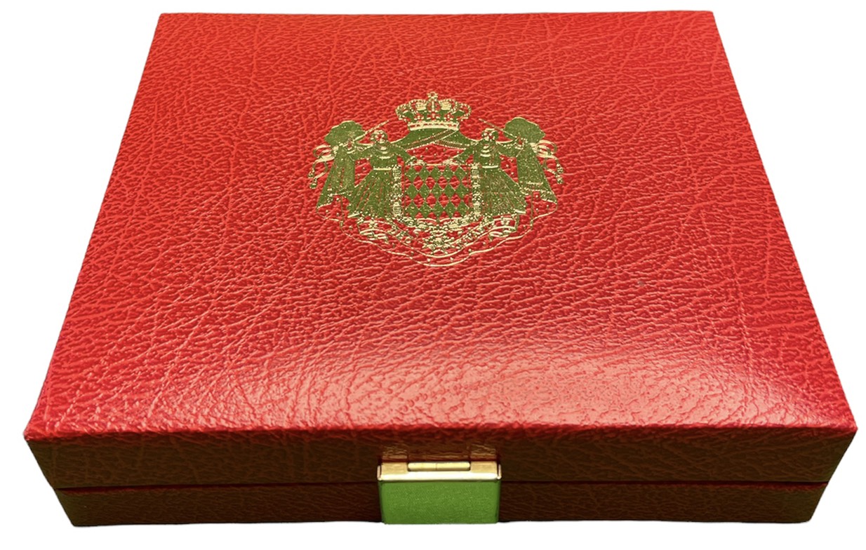 Монако евронабор из 9 монет 2004 в оригинальной коробке с сертификатом биметалл PROOF 4-3-2-09