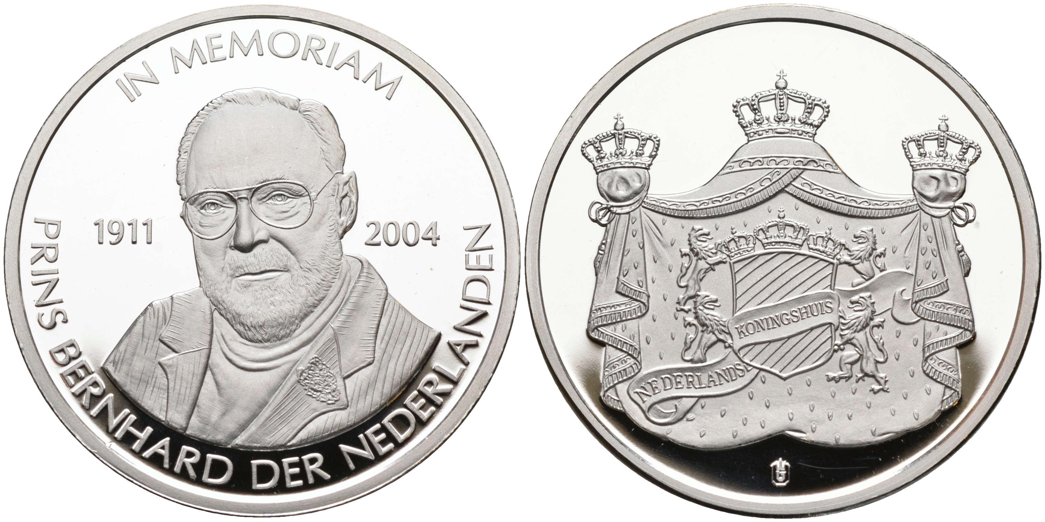 Нидерланды медаль 2004 в память о принце Бернарде (1911-2004) серебро PROOF 11-070-53