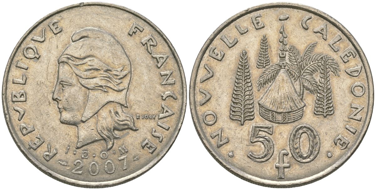 Французская Новая Каледония 50 франков 2007 хижина среди сосен и пальм, (IEOM) KM 13a, Schoen 15a, Lec 128i медно-никель 114-221