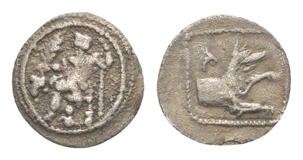 Киликия, Тарс тритеморий (3/4 обола) IV век до н.э. Баал на троне, держит виноградную гроздь/передняя часть волка, полумесяц, 0,57 гр, (из старой нидерландской коллекции) SNG Levante 223 серебро 1073-1-12