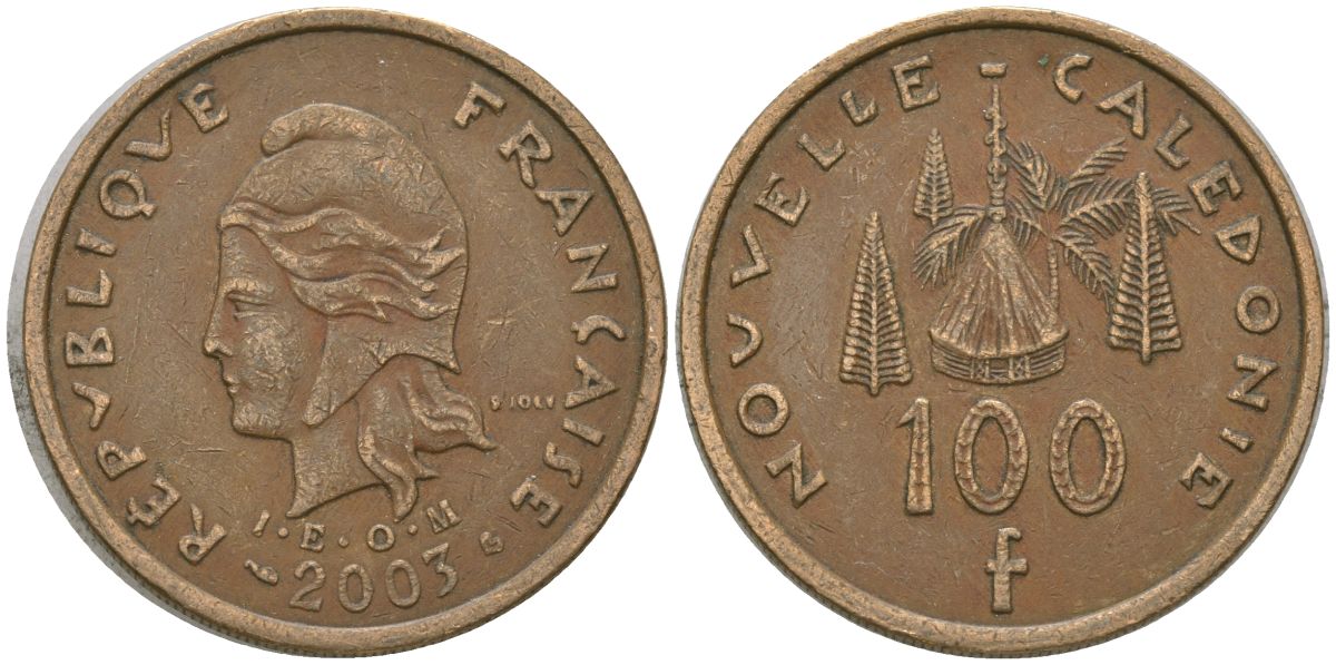 Французская Новая Каледония 100 франков 2003 хижина среди сосен и пальм, (IEOM) KM 15, Schoen 16, Lec 139g никель латунь 4149-333