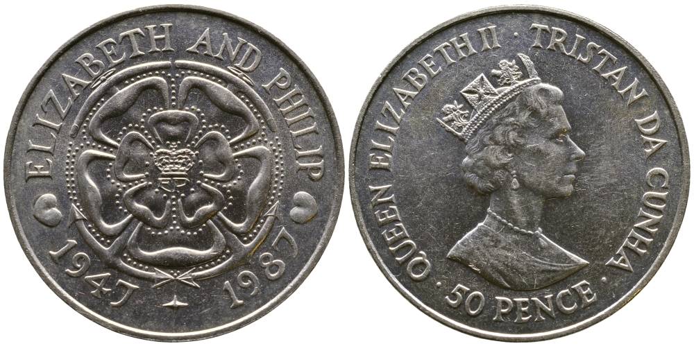 ТРИСТАН-ДА-КУНЬЯ 50 ПЕНСОВ 1987 40 ЛЕТ СВАДЬБЫ ЕЛИЗАВЕТЫ II И ФИЛИППА KM 7b медно-никель UNC 4044-841
