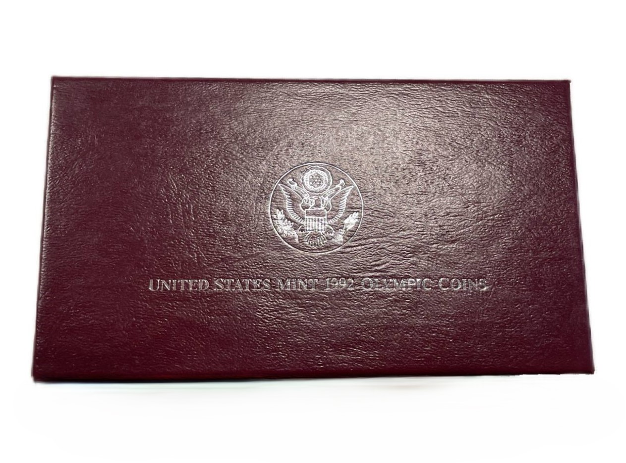 США набор из 1 доллара и 50 центов 1992 P, D, Олимпийские игры, 1 доллар бейсбол и 50 центов гимнастика, в оригинальной коробке, сертификат KM 233, 234 серебро, медь плакированная медно-никелем  UNC  3-6-5-06