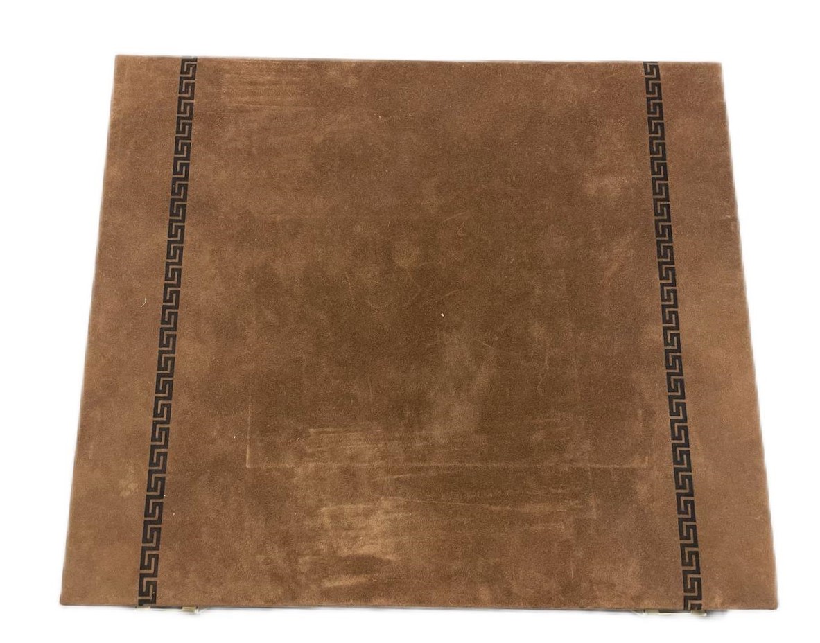 Греция полный набор серии из 9 монет (100, 250 и 500 драхм) 1981 и 1982 XIII Чемпионат Европы по лёгкой атлетике, Афины 1982, в оригинальной упаковке, с сертификатом KM 125, 126, 127, 135, 136, 137, 138, 139 и 140 серебро BU 8-2-02-04