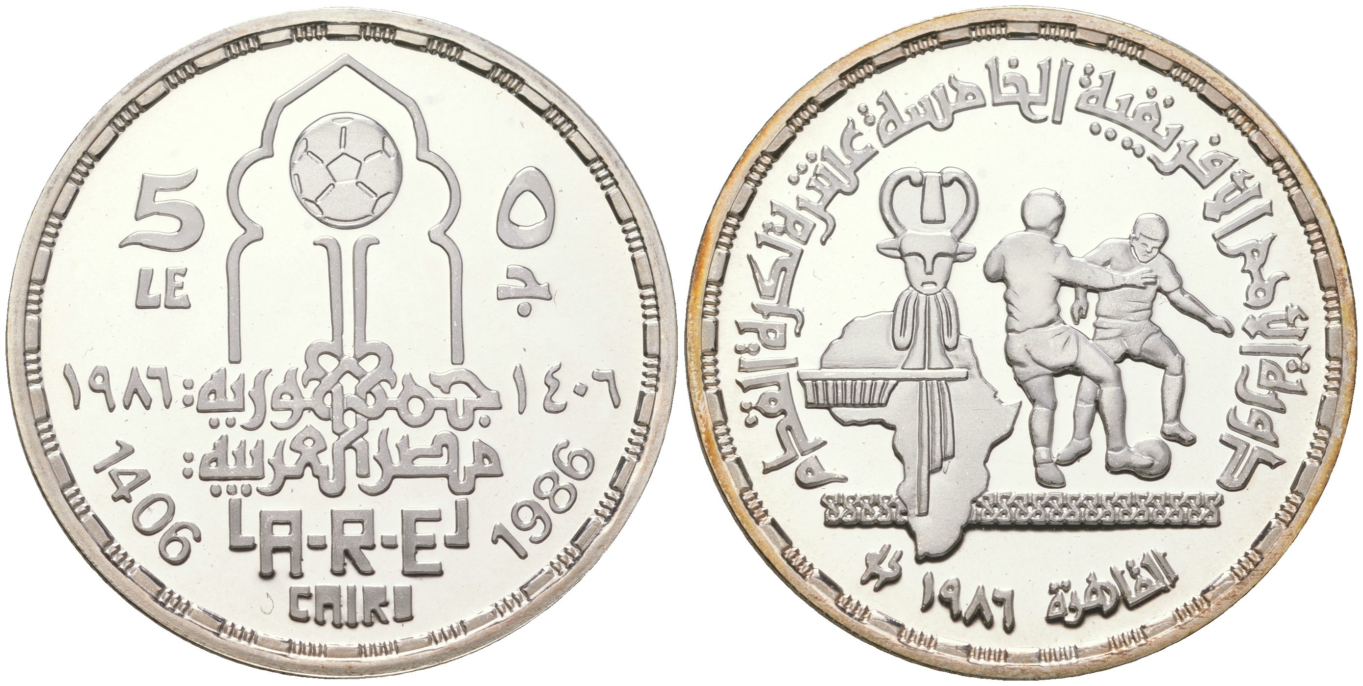 Египет 5 фунтов 1986 АН1406, кубок Африки по футболу, игроки KM 590 серебро  PROOF  11-275-43