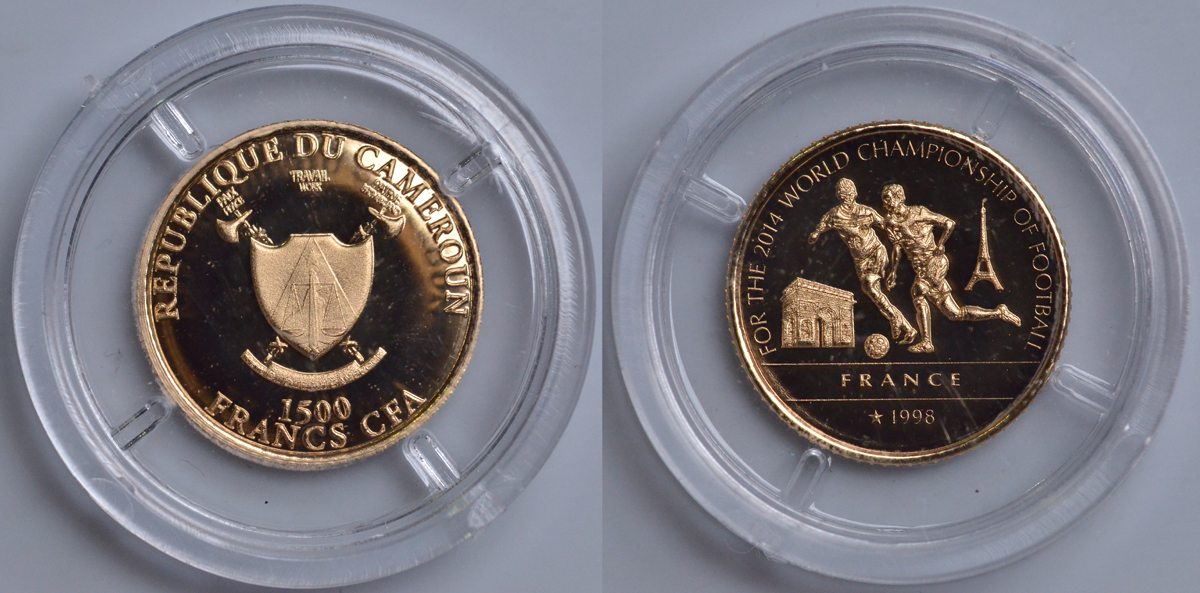 КАМЕРУН 1500 ФРАНКОВ 2014 ЧЕМПИОНАТ МИРА ПО ФУТБОЛУ - 2014, ФРАНЦИЯ - ГОДЫ ЧЕМПИОНСТВА, БОРЬБА ЗА МЯЧ, НА ФОНЕ ТРИУМФАЛЬНОЙ АРКИ И ЭЙФЕЛЕВОЙ БАШНИ KM NEW золото PROOF 00-000-00