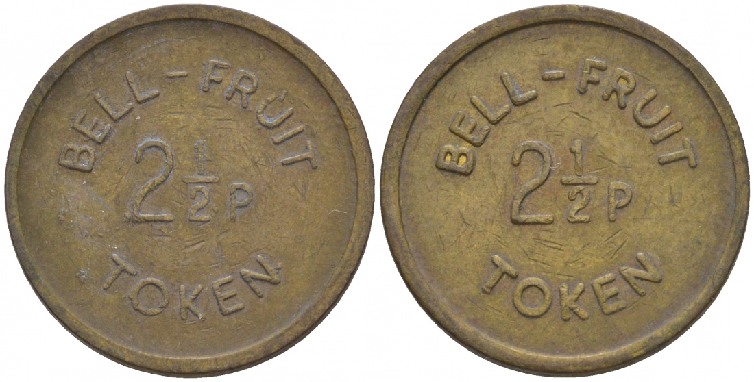 АНГЛИЯ 2 1/2 НОВЫХ ПЕНСОВ = 6 ПЕНСОВ ND ИГРОВОЙ ЖЕТОН, ТОКЕН BELL-FRUIT желтый металл 4949-546