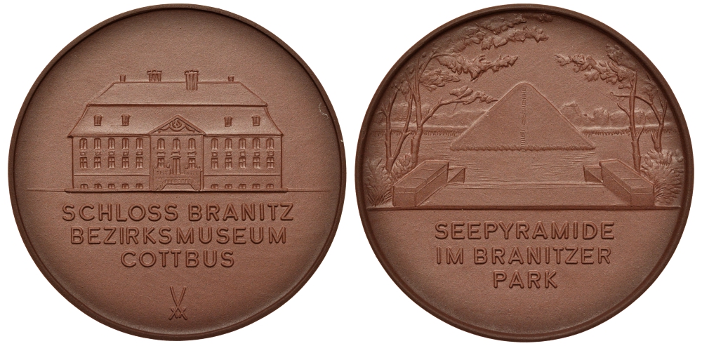 ГЕРМАНИЯ МЕДАЛЬ ND ПАРК И ДВОРЕЦ БРАНИЦ В КОТТБУСЕ, 50 мм, 21,7 гр фарфор 1082-10-21