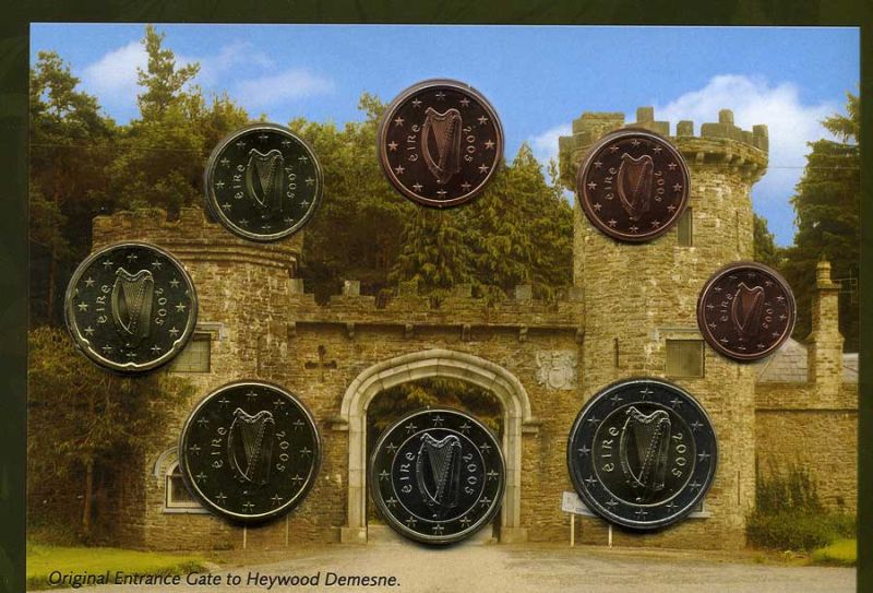 Ирландия набор из 8 евромонет 2005 официальный набор в оригинальном картонном буклете KM MS14 UNC 6-5-2-22