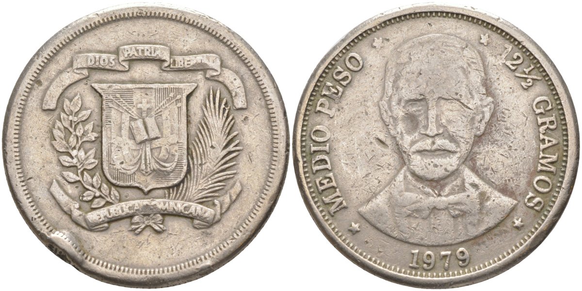 Доминикана 1/2 песо 1979 KM 52 медно-никель 3855-1111