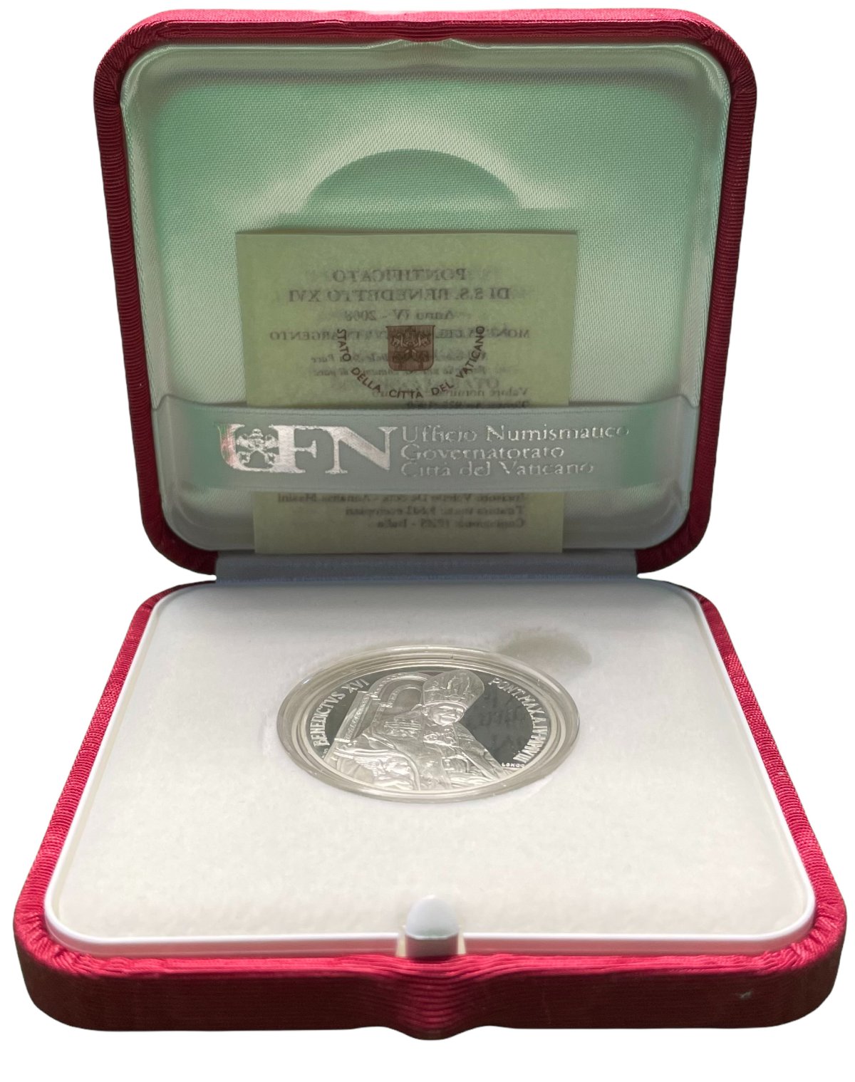 Ватикан 10 евро 2008 Бенедикт XVI, Всемирный день мира, в оригинальной коробке, с сертификатом KM 407 серебро PROOF 7-1-58