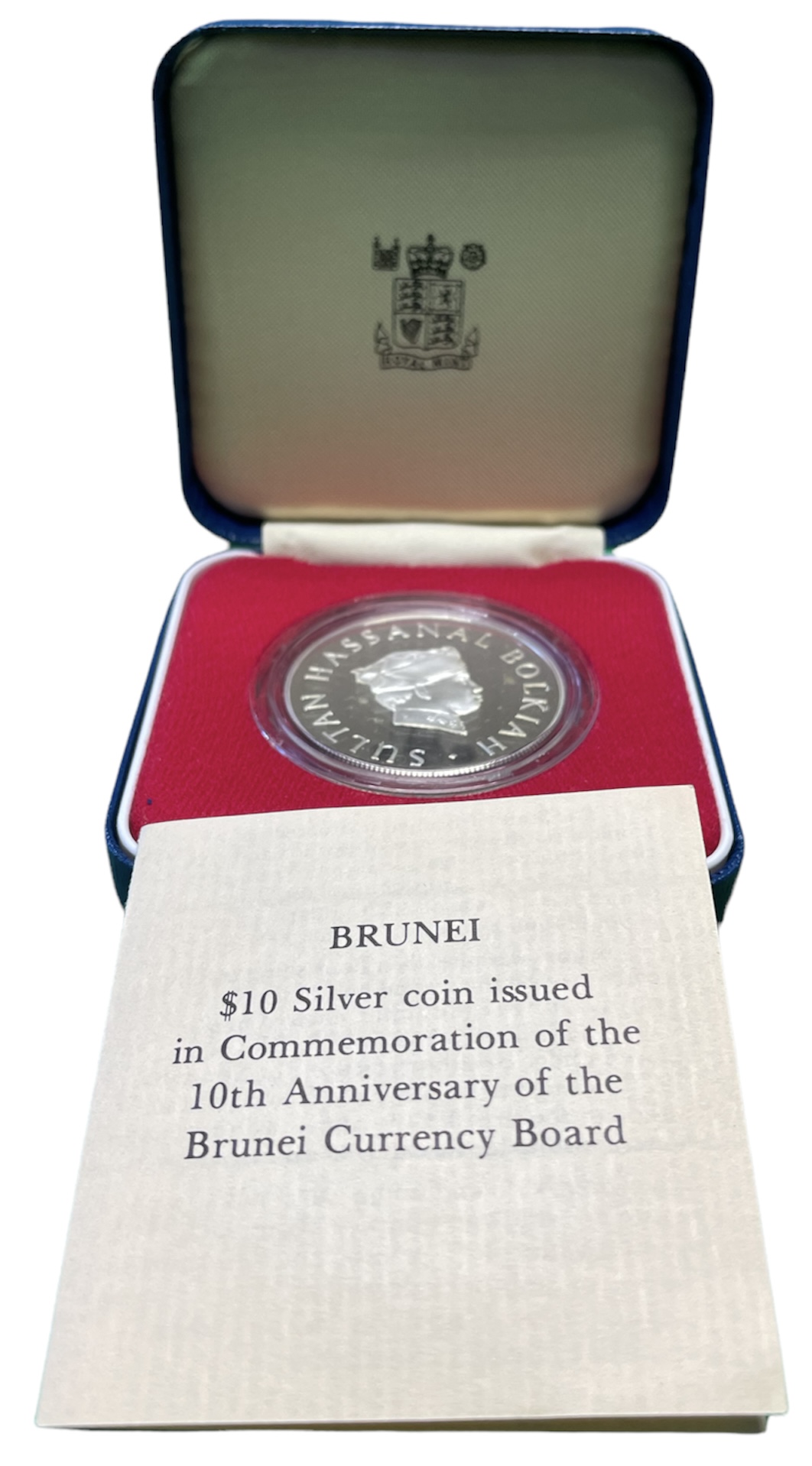 Бруней 10 долларов 1977 10 лет Брунейскому монетному двору, в оригинальной коробке, с сертификатом KM 21 серебро PROOF 3-4-4-18