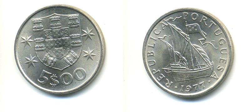 ПОРТУГАЛИЯ 5 ЭСКУДО 1977 ПАРУСНИК KM 591 медно-никель 176-247
