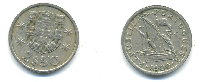Португалия 2,5 эскудо 1980 парусник KM 590 медно-никель 176-154