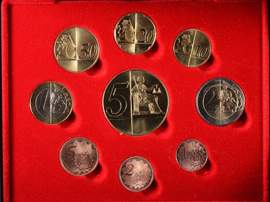 Остров Мэн евронабор из 9 монет (с 5 евро) 2004 пробники, PROBA, в оригинальной коробке, с сертификатом    PROOF  4-3-4-03