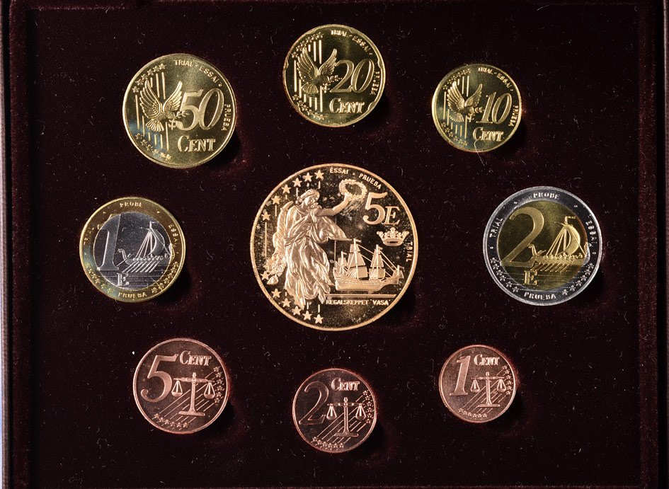 Швеция евронабор из 9 монет (с 5 евро) 2003 европробники, Карл XVI Густав (1973- ), в оригинальной коробке, с сертификатом PROOF 4-3-4-11