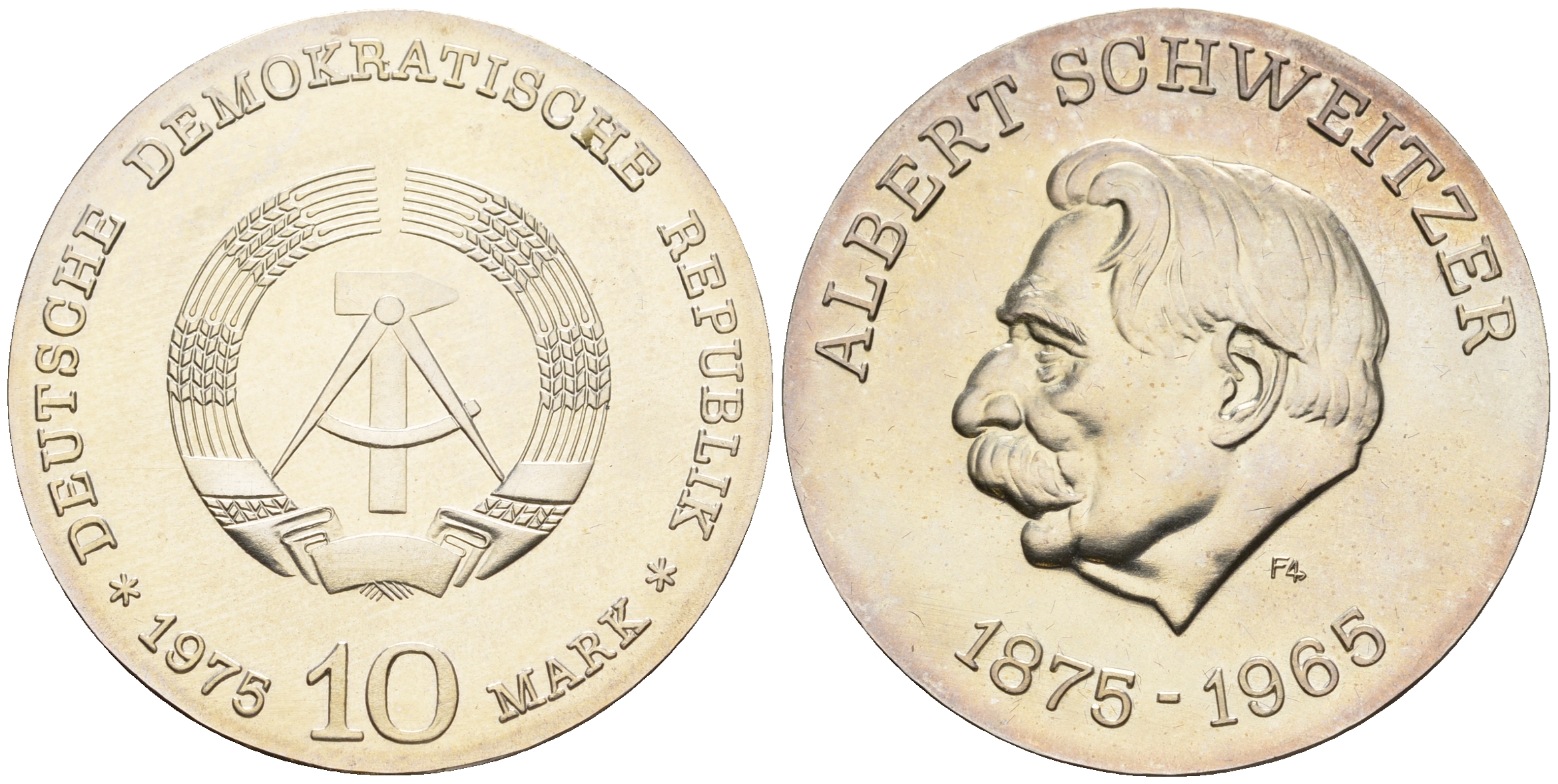 ГДР 10 марок 1975 A, 100 лет со дня рождения Альберта Швейцера, большой герб KM 56, J. 1554 серебро UNC 413-5724