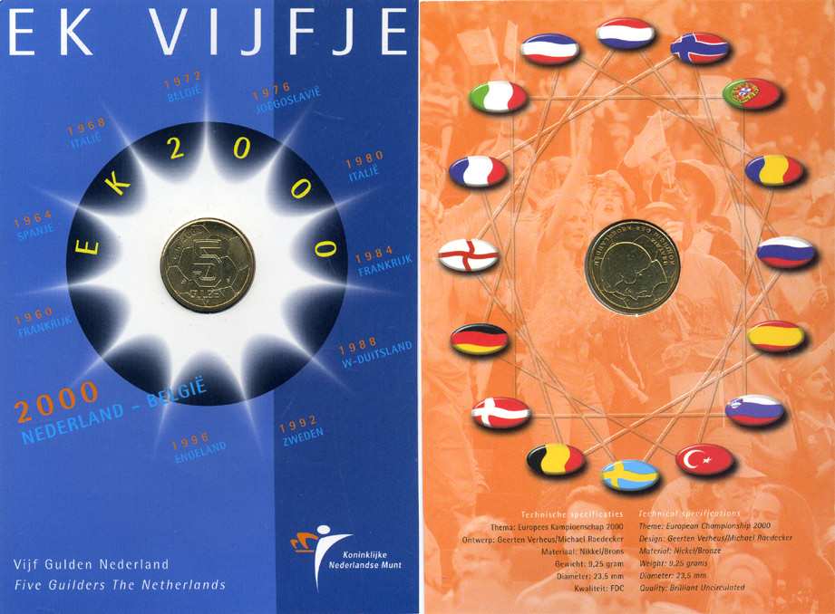 Нидерланды 5 гульденов 2000 Беатрикс (1980-2013), чемпионат мира по футболу 2000 года в Нидерландах, в оригинальном картонном буклете KM 231 UNC 5-6-3-55