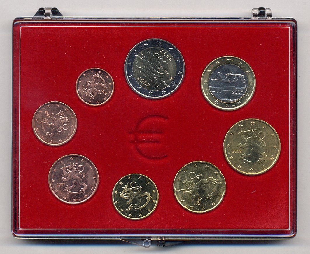 Финляндия евронабор из 8 монет 2007 включая 2 евро 2007 90 лет независимости UNC 3-4-4-03