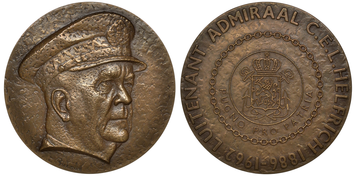 Нидерланды медаль ND адмирал Конрад Хельфрих, 65,0 мм, 137,6 гр  бронза    4113-812