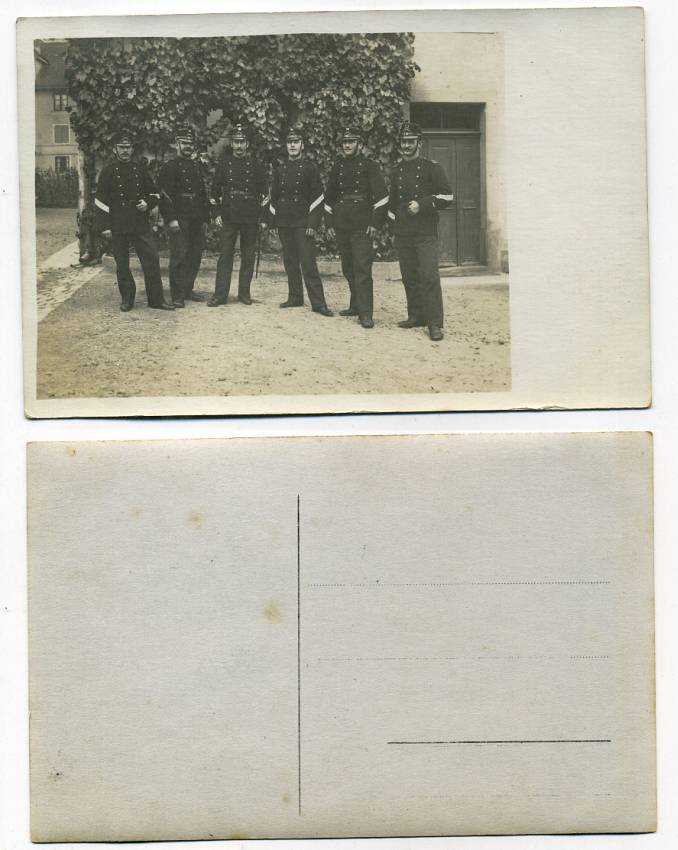 ШВЕЙЦАРИЯ ОТКРЫТКА ND I-АЯ МИРОВАЯ ВОЙНА, СОЛДАТЫ В ГОРОДЕ бумага 153-21-21