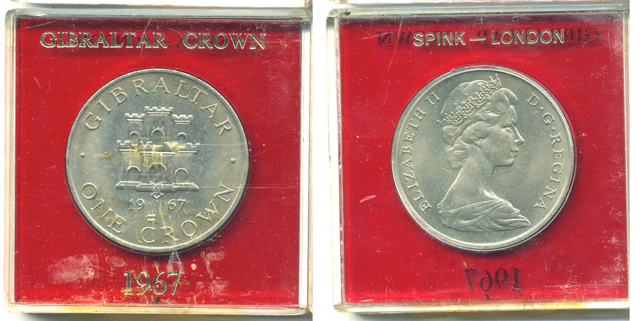 Гибралтар 1 крона 1967 Елизавета II (1952-2022), старый замок, в оригинальной пластиковой коробке, первый год чекана KM 4 медно-никель UNC 6-6-1-16