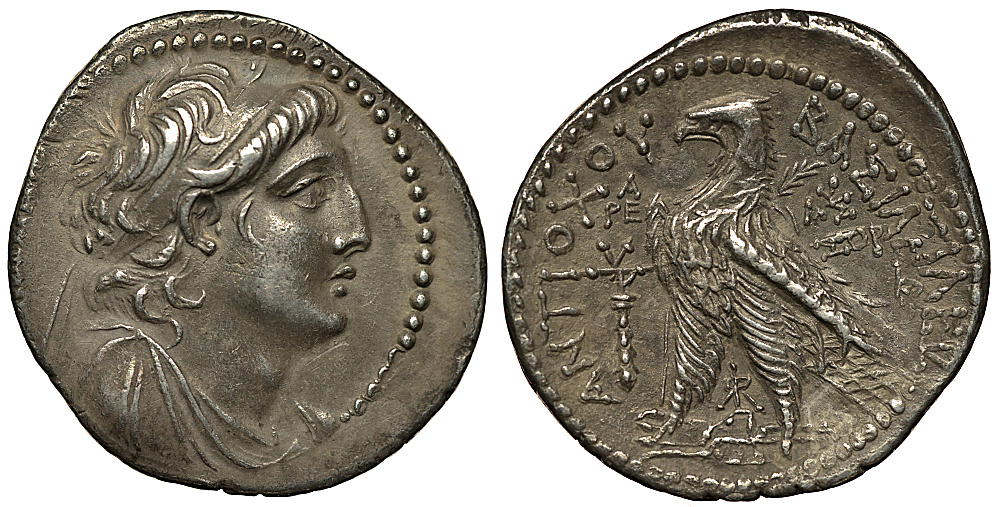 ГОСУДАРСТВО СЕЛЕВКИДОВ ТЕТРАДРАХМА 136-135 гг. до н.э. АНТИОХ VII ЭВЕРГЕТ, ГОЛОВА ЦАРЯ В ДИАДЕМЕ / СЕЛЕВКИДСКИЙ ОРЕЛ С ПАЛЬМОВОЙ ВЕТВЬЮ ПОД КРЫЛОМ, СЛЕВА ПАЛИЦА, ГРЕЧЕСКАЯ ЛЕГЕНДА "ЦАРЯ АНТИОХА" , 177-Й ГОД СЕЛЕВКИДСКОЙ ЭРЫ, ГОРОД ТИР, 13,87 гр, EXTREMELY