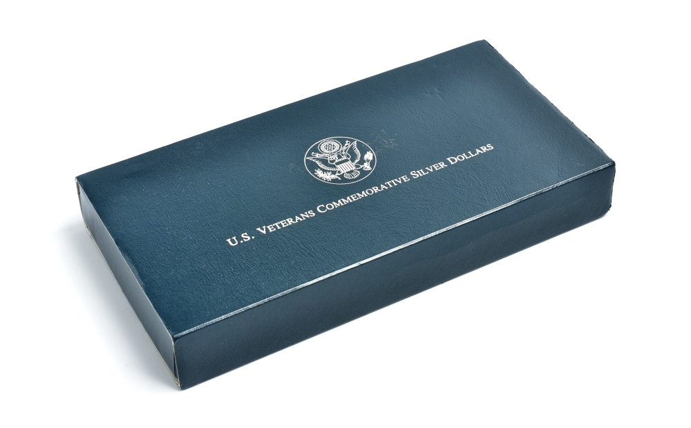 США набор из 3 монет 1 доллару 1994 ветераны, в оригинальной коробке KM 251, 250, 252 серебро	 PROOF 3-6-1-19