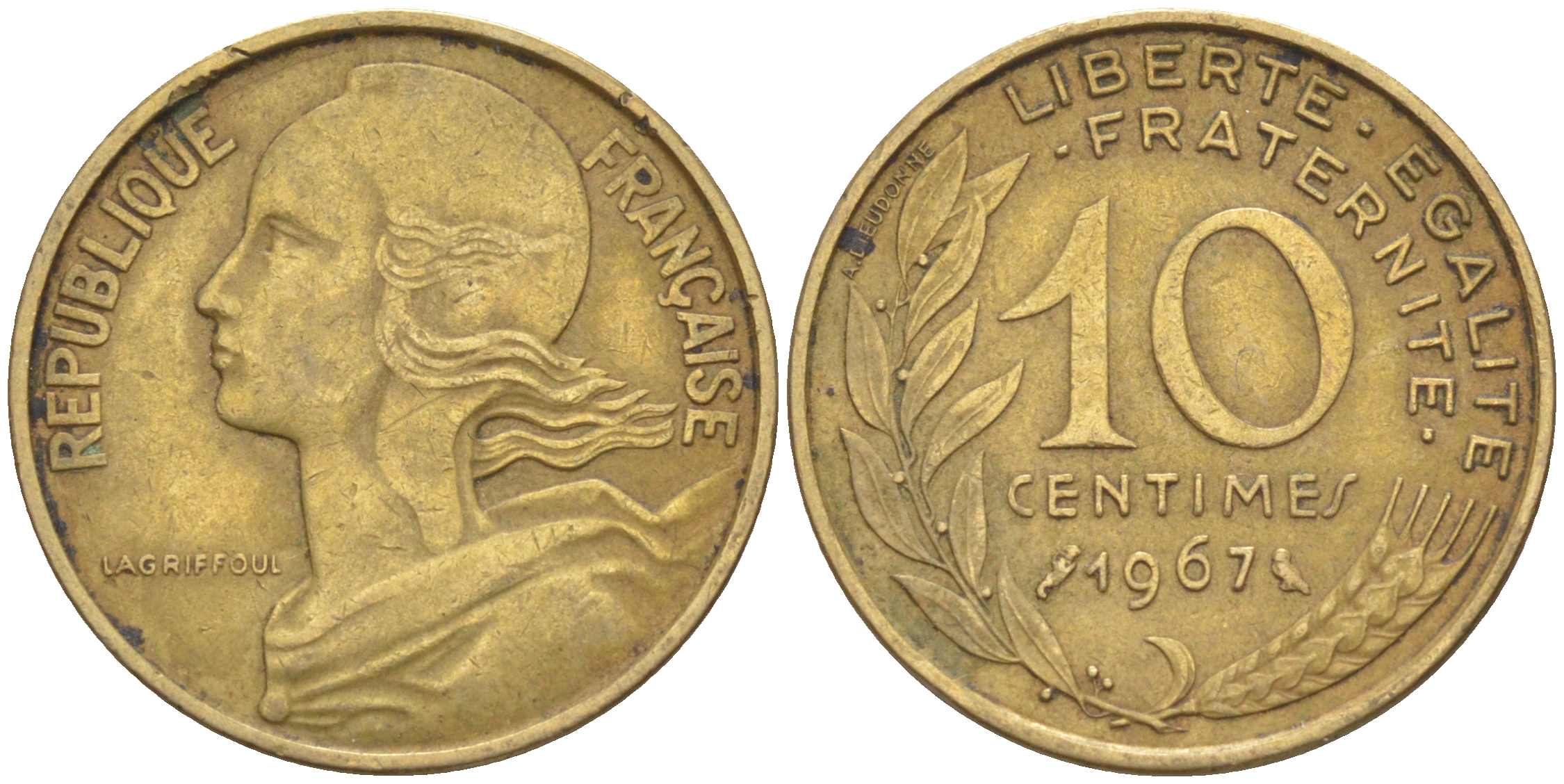 Франция 10 сантимов 1967 тип Marianne KM 929, LE FRANC 144.7 медь алюминий никель 4511-824