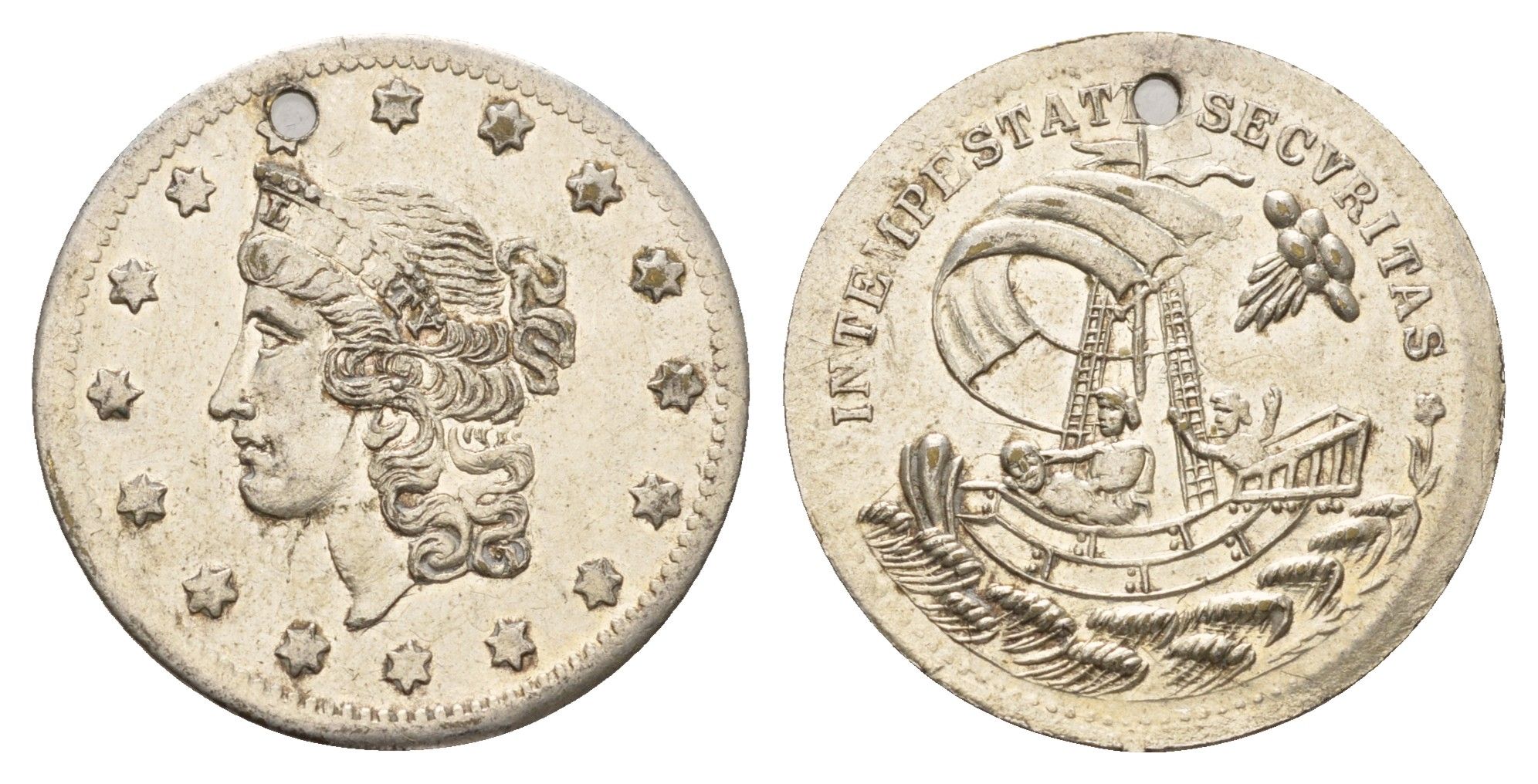 Европа религиозный жетон-оберег моряки брали данный жетон с собой из-за суеверного предположения что данный медальон убережет их от бед в море, диаметр 26 мм, вес 2,44 гр белый металл 4675-1211