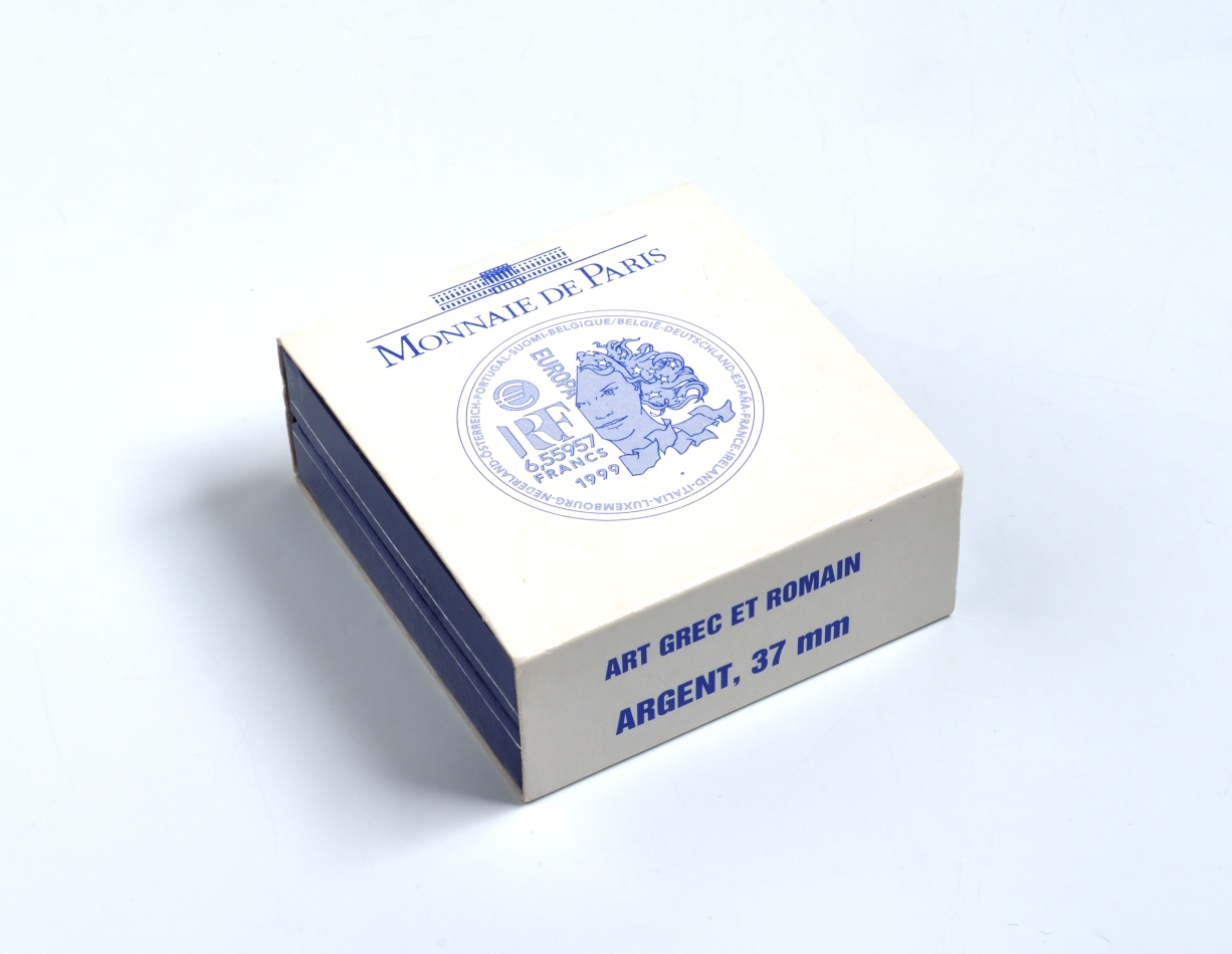 Франция 1 евро = 6,55957 франков 2000 греко-романский стиль в архитектуре (1000 до н.э.- 476 н.э.) в коробке с сертификатом KM 1244 серебро PROOF 4-3-3-13