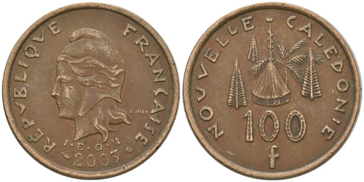Французская Новая Каледония 100 франков 2003 хижина среди сосен и пальм, (IEOM) KM 15, Schoen 16, Lec 139g никель латунь 4149-136