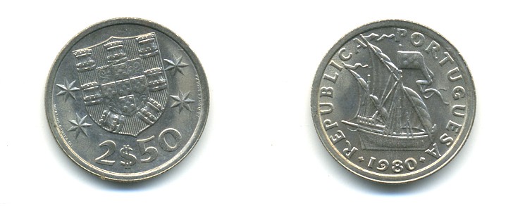 Португалия 2,5 эскудо 1980 парусник KM 590 медно-никель 176-157